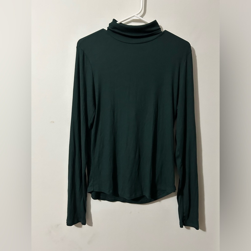 Sunday  Best Green Long‎ Sleeve Turtleneck
